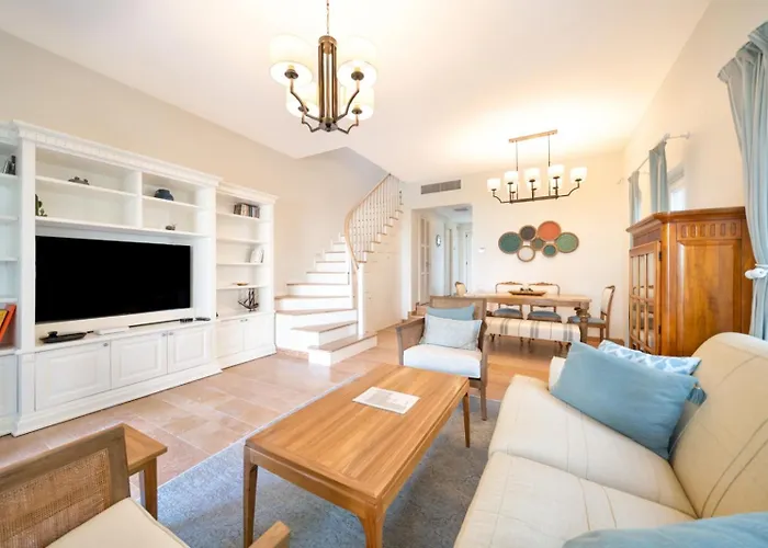 Βίλα Number 27, Outstanding Corner W/pool In Portville Gocek