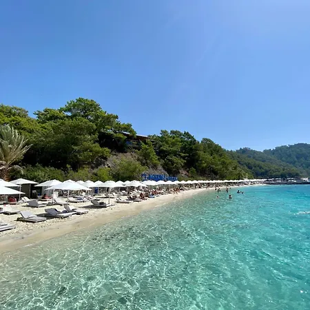 Number 27, Outstanding Corner W/pool In Portville Gocek 빌라 페티예
