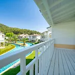 Willa Number 27, Outstanding Corner W/pool In Portville Gocek Fethiye